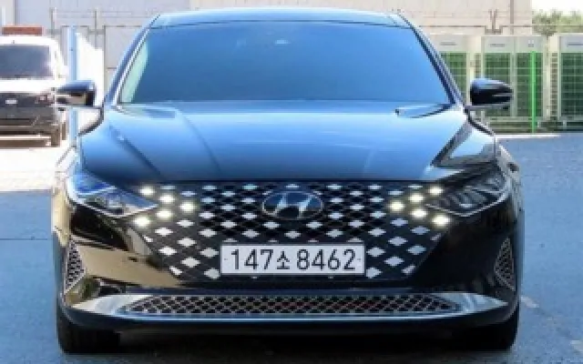 현대자동차중고차사이트 더 뉴 그랜저 IG 3.3 캘리그래피 매물 사진 12 - 2022/03 69,830km